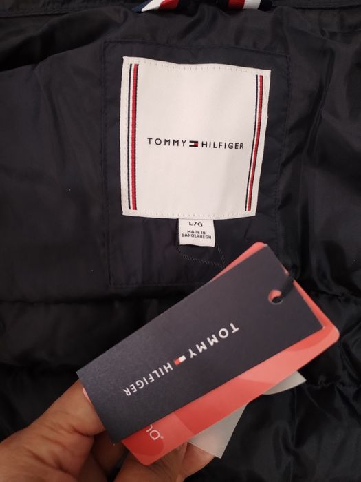 Продам куртку Tommy H.  Размер L