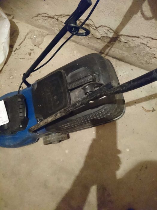 Косачка ,блокирали лагери,ремонт на четките,и готова за работа