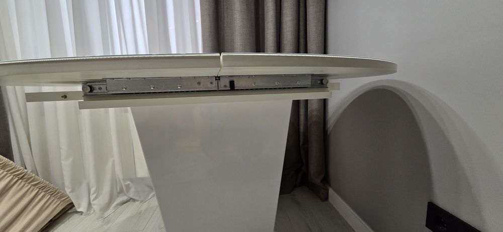 Продам стол со стульями