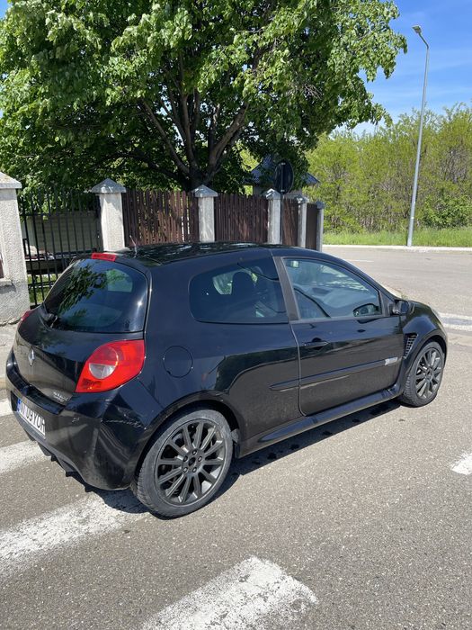 Renault clio 3 rs