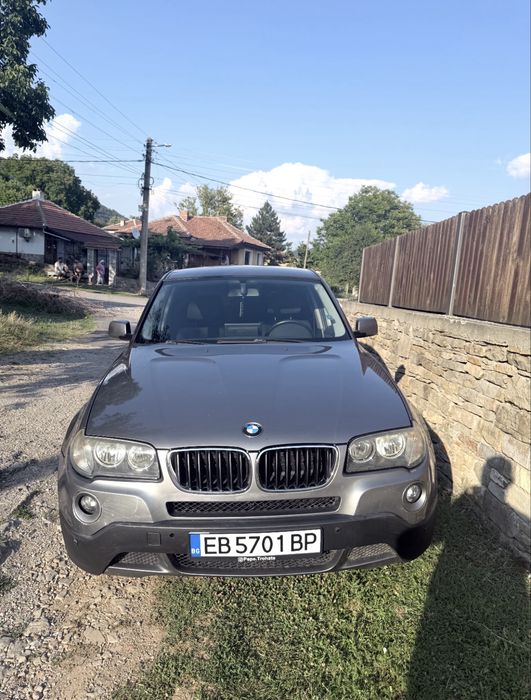 BMW.       X    3