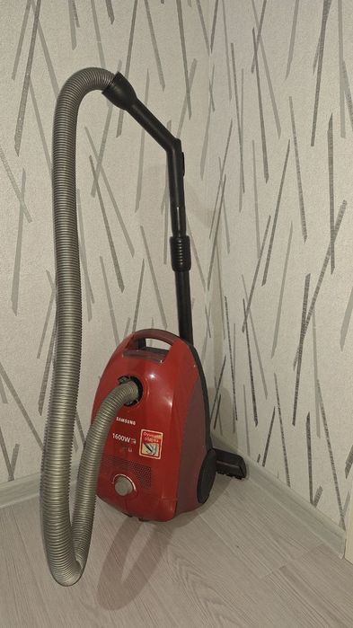 Pilsos Samsung moshniy 900 ming