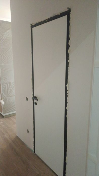 Есік орнату / Установка дверей