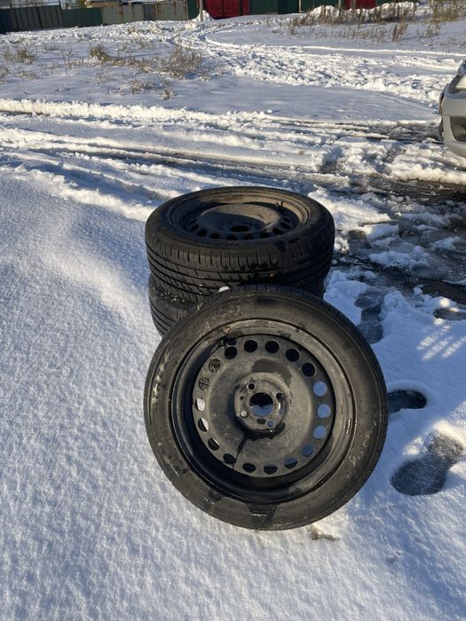 Продам комплект колес 4*98