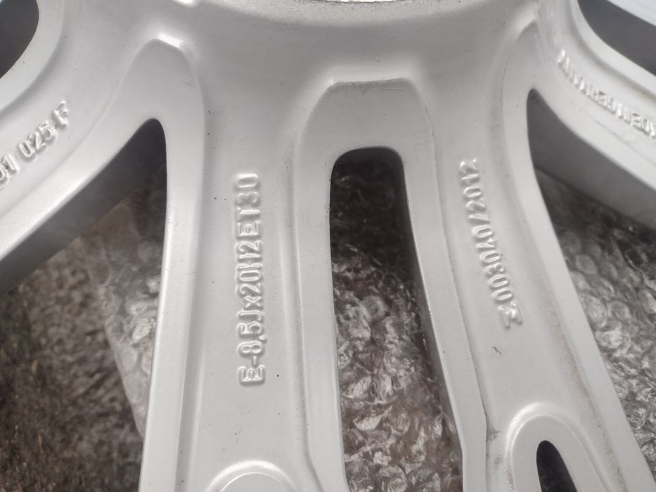 Почти нови 20-5х112 ЕТ30 8.5j AUDI S7 A7