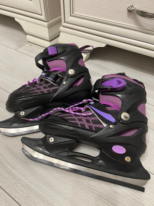 Коньки ,размер регулируется