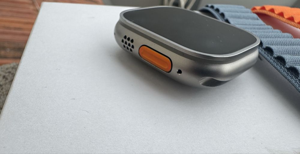 Apple Watch Ultra 3 Natural Titan Cellular