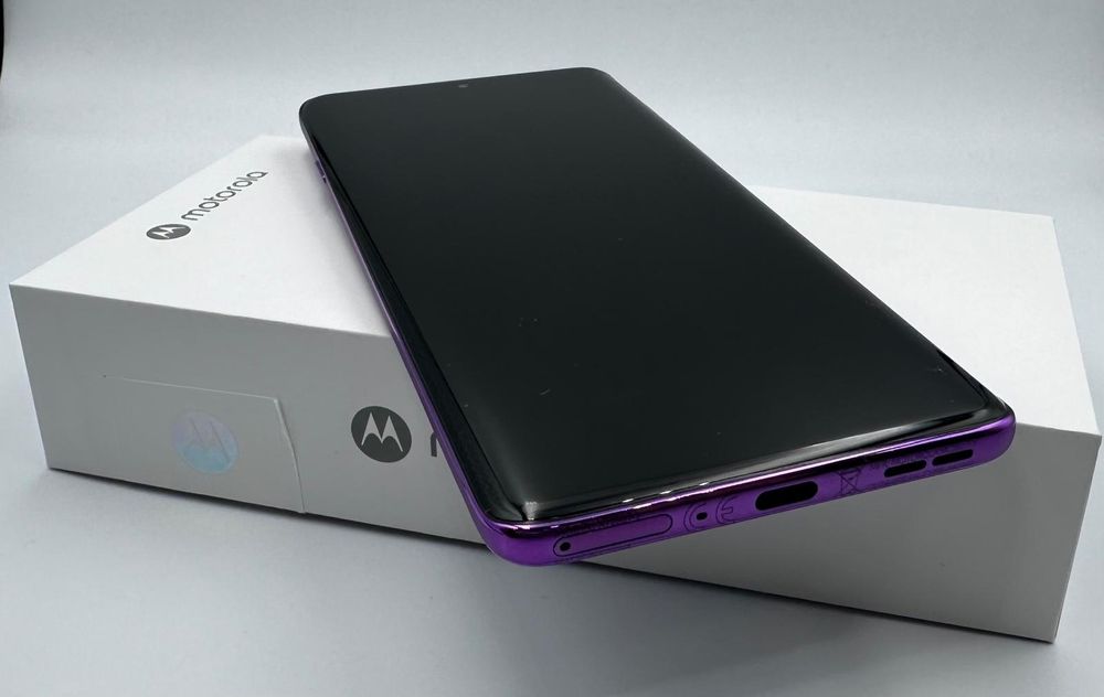 Amanet F28: Motorola Edge 60 Pro 512GB