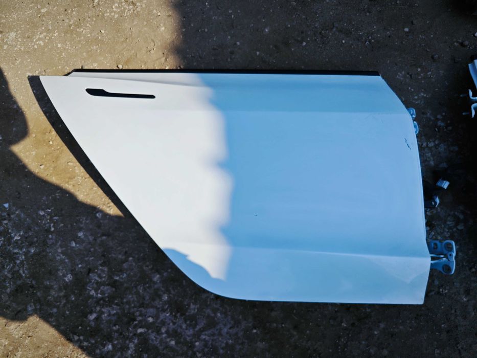 Врати лява дясна Tesla Model 3 врата Тесла модел 3 здрава бяла