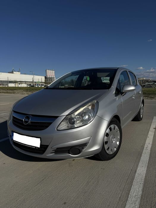 Opel Corsa D 2009 1.2 benzina