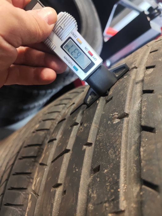 4бр. летни гуми 225/55/19 Toyo