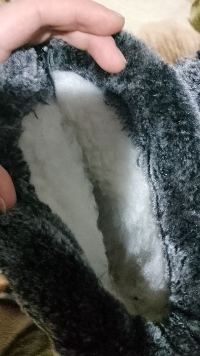 Продам сапоги новые