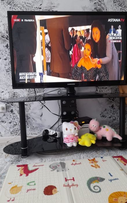Телевизор самсунг