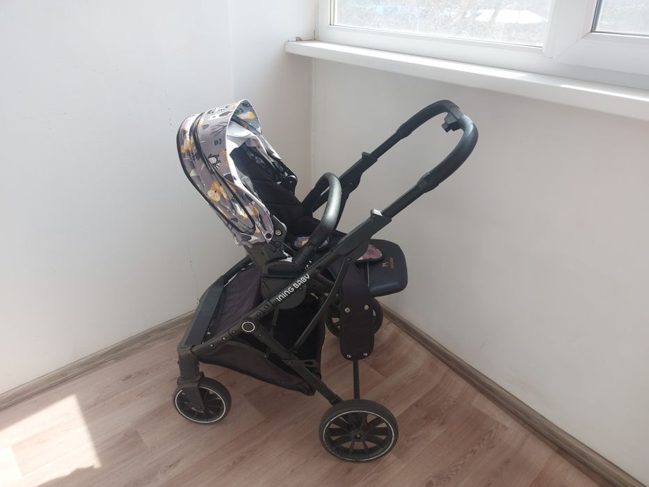 Продам детскую коляску