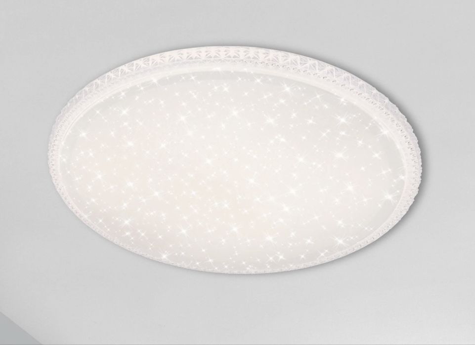 Стилна LED таванна лампа с дистанционно управление