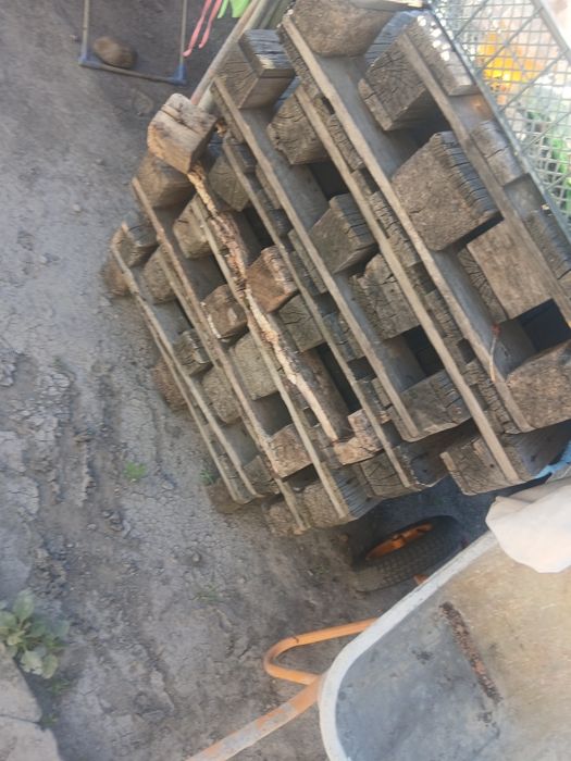 Продам кирпич цена договоримся