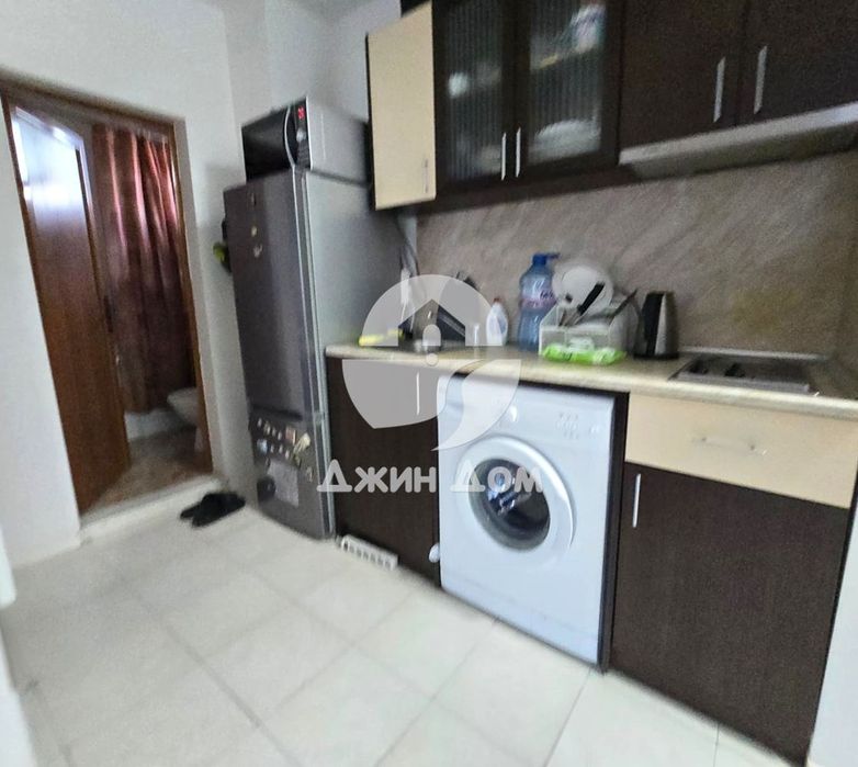 Продава се Двустаен апартамент в Свети Влас - 65 кв.м за 706 €/кв.м - Снимка #2