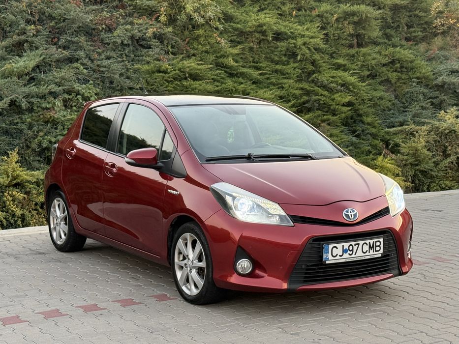 TOYOTA Yaris 2012 — imagine 3