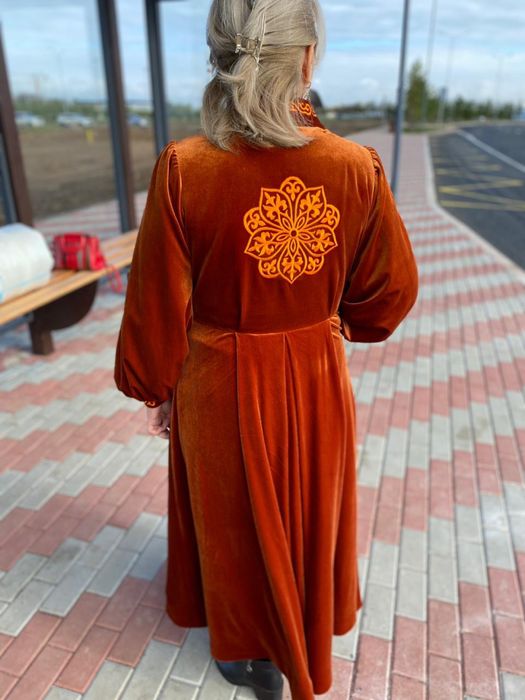 Пошив и вышивка одежды