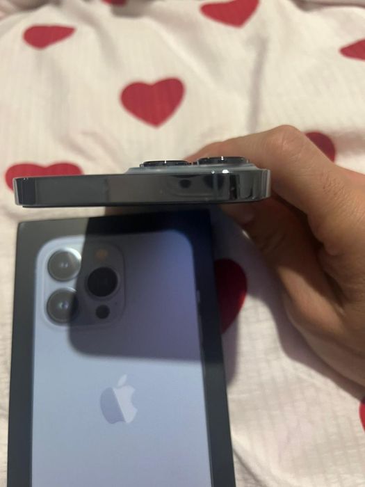 Продам iPhone 13 pro