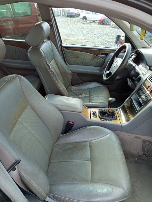 Мерцедес Е 250 турбо дизел