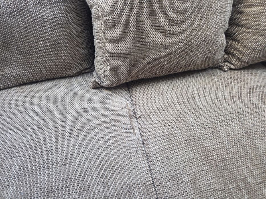 Разтегателен диван