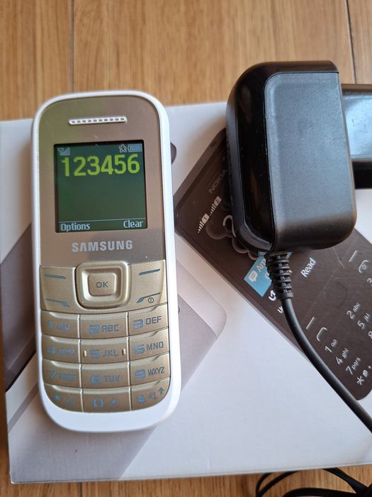 Top telefon Samsung,seniori.