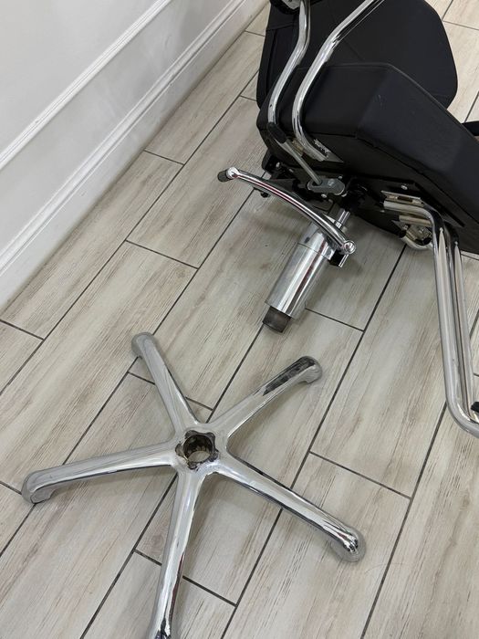 Кресло для парикмахеров