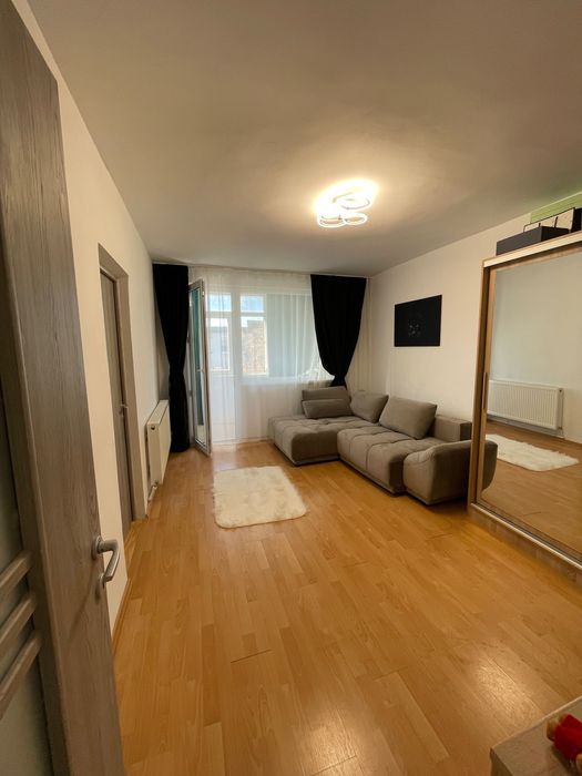 Vânzare apartament 2 camere micro 17