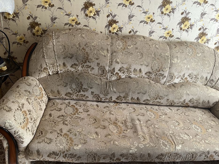 Отдам бесплатно диваны