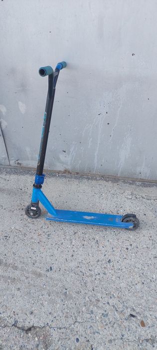 Самокат трюковой