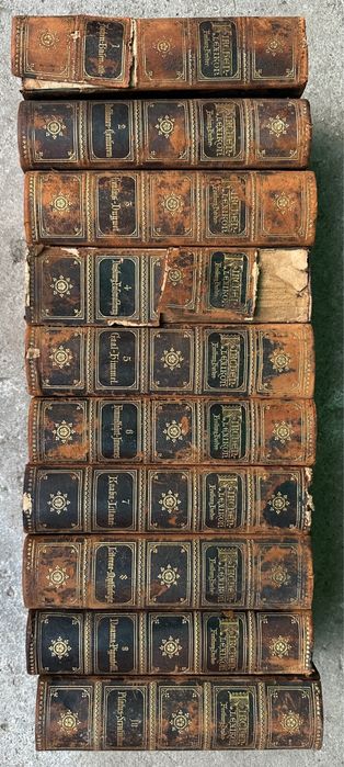 Vand albume de Carți vechi