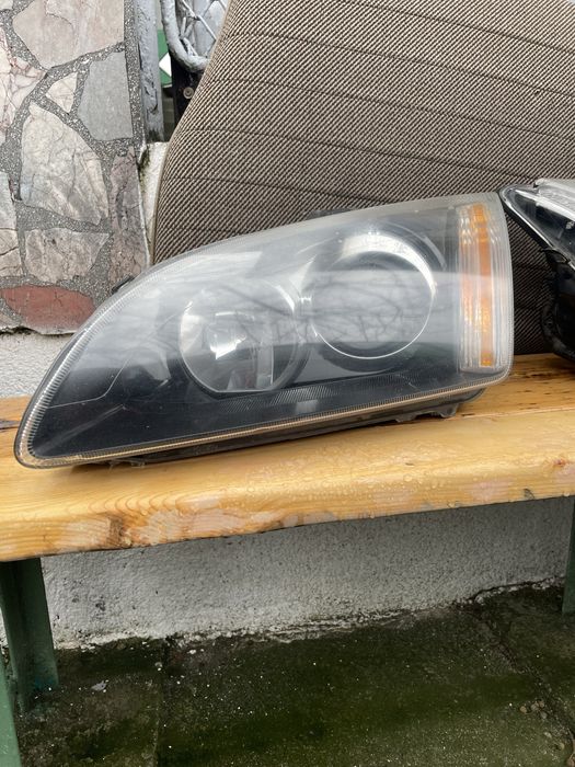 Оригинални фарове за форд фокус 2 оборудвани