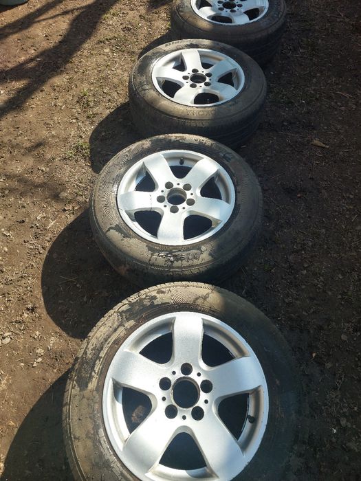 Продам диски мерседес  R15