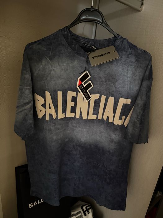 Тениски- balensiaga i Luis vuitton
