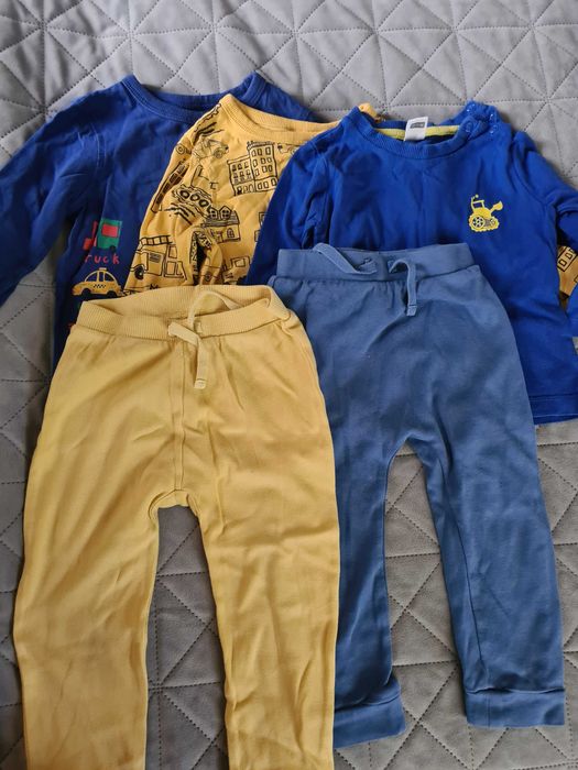 Блузи и панталони 18-24 момче