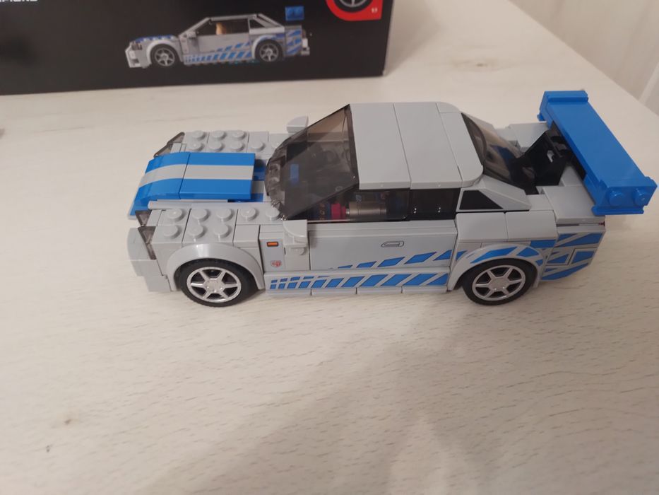 Продаю Nissan gtr Lego
