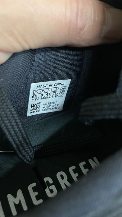 Продам вело туфли Adidas primegreen