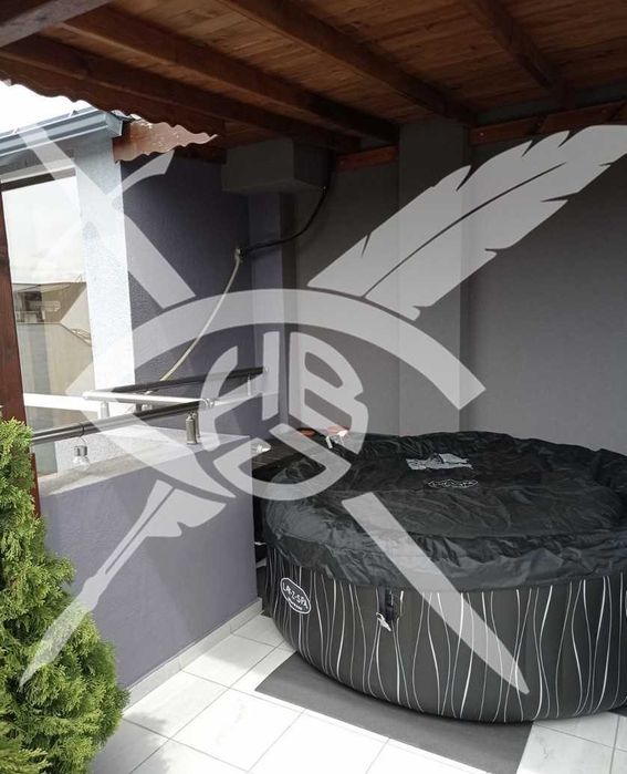 Четиристаен апартамент в кв.Колхозен пазар - 47111