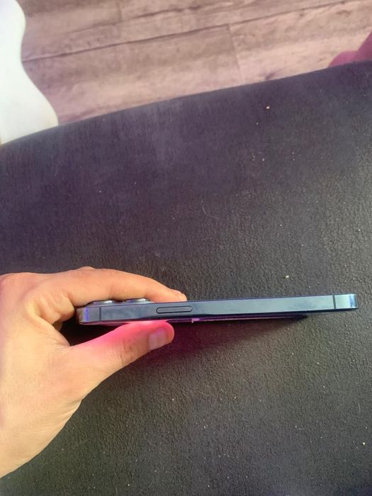 Продам iPhone 13pro 128гб 90.000