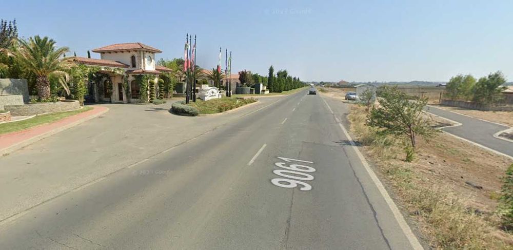 Продава се Парцел в к.к. Слънчев бряг - 2000 кв.м за 13 €/кв.м - Снимка #2