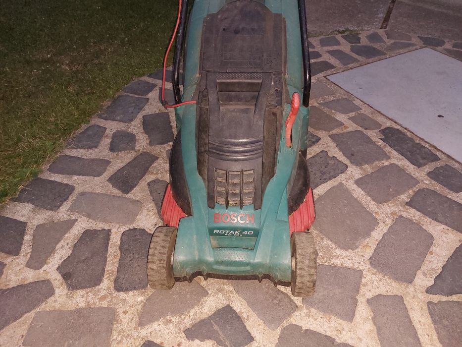 Piese masina de tuns iarba Bosch Rotak 40