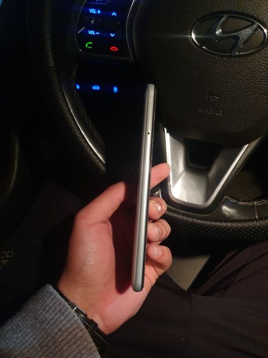 Продам самсунг а31