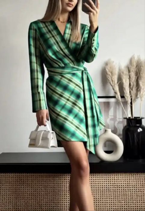 Rochie în carouri cu fundă – Mango