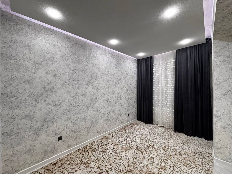 Продаётся  3х комнатная квартира