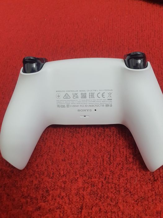 Controler PS5 cu module TMR