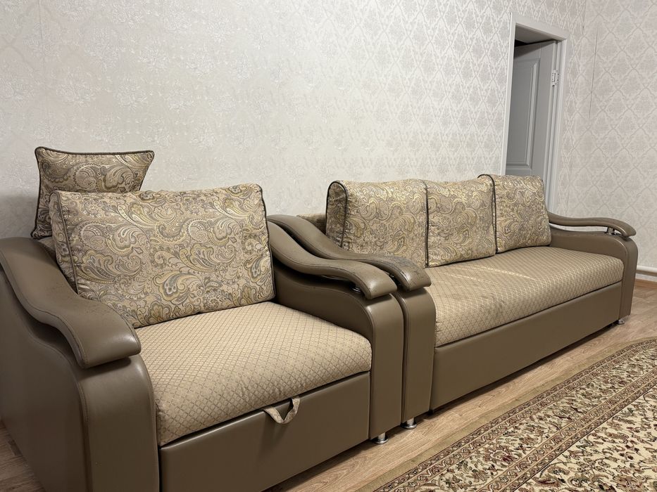 Диван Состояние среднее