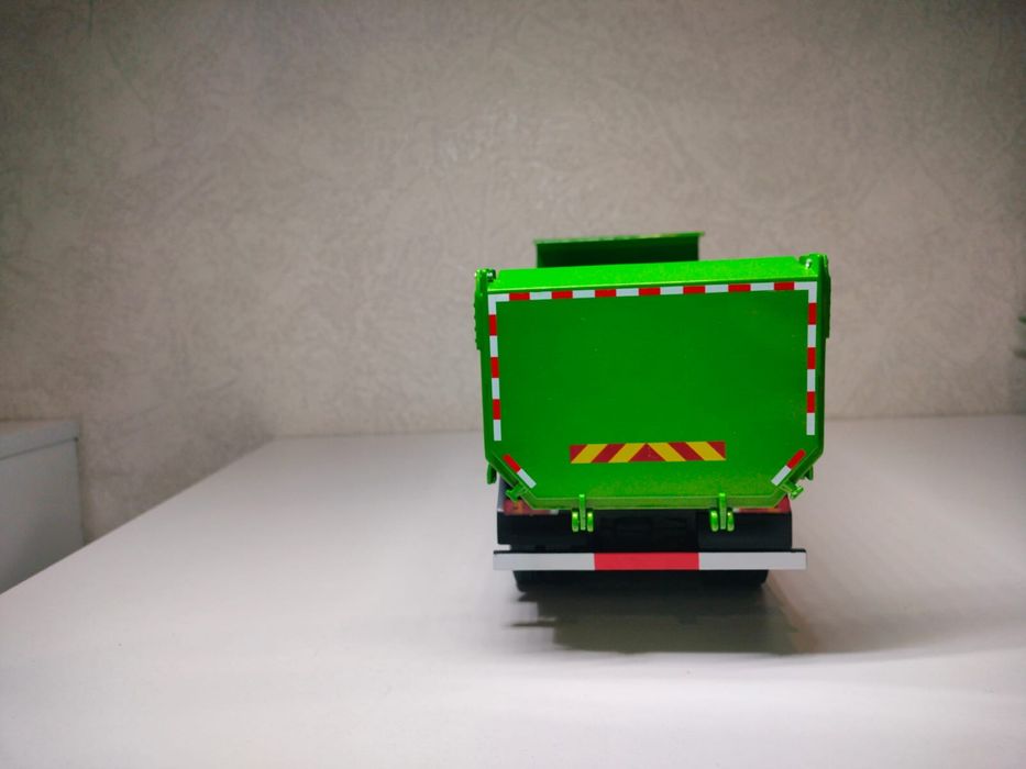 Модели авто масштаб 1/24