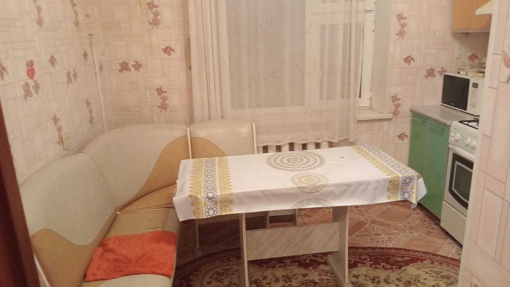 Сдам 2х комн квартиру