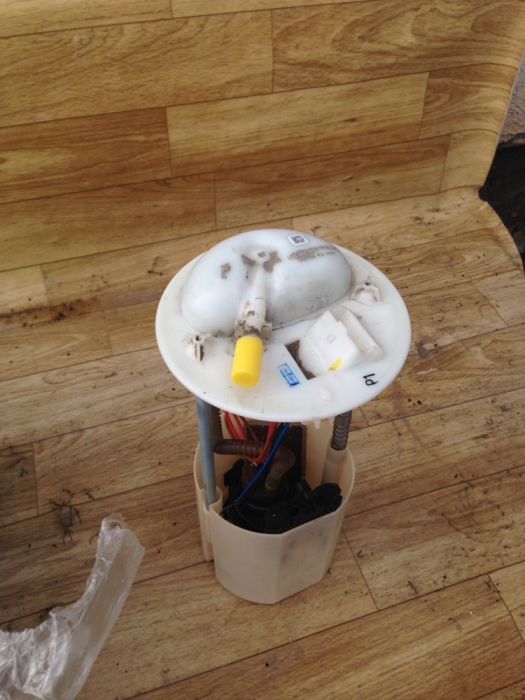 Бензонасос,топливный фильтр